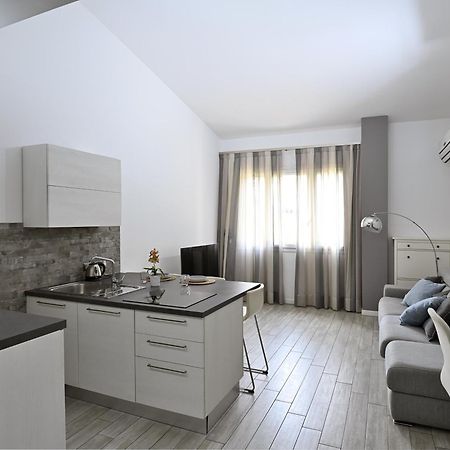 Boutique Apartment “Diviso Due” Florence Luaran gambar