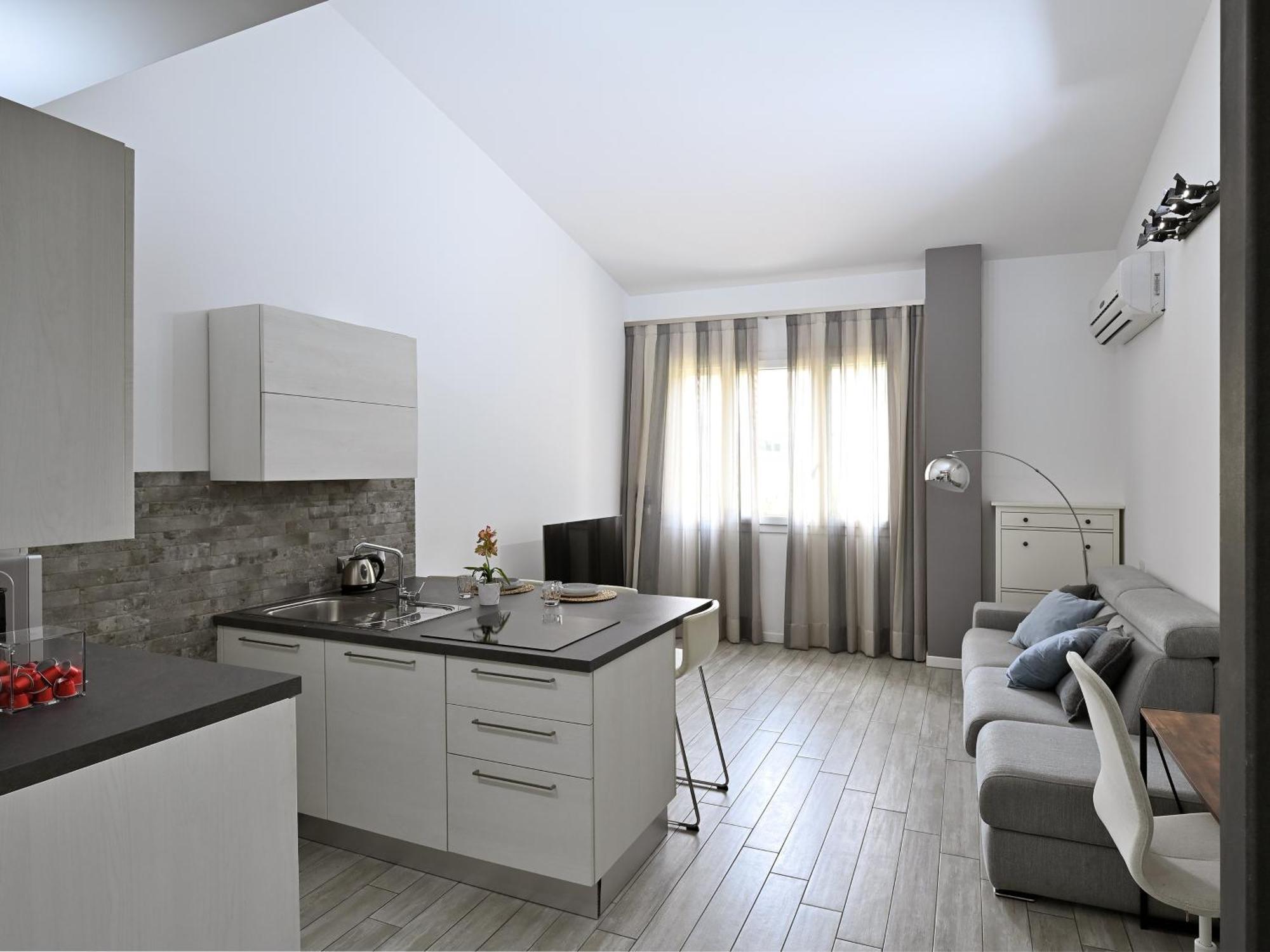 Boutique Apartment “Diviso Due” Florence Luaran gambar